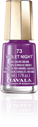 Violet Night — Un violet foncé, énigmatique comme les premières heures de la nuit 